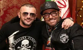 استایل محمدرضا گلزار در حین عیادت از امین حیایی در بیمارستان