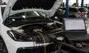 محاصره دریایی و قطع اینترنت؛ 2 ضربه همزمان به بازار خودرو در ایران/ تبعات پنهان قطع اینترنت بین‌الملل/ هیچ کمپانی معتبر جهانی به صورت مستقیم و با تعهد حقوقی پشتیبان خودرو‌های موجود در بازار ایران نیست/ ضرورت بازگشت به عقلانیت اقتصادی و دیپلماتیک