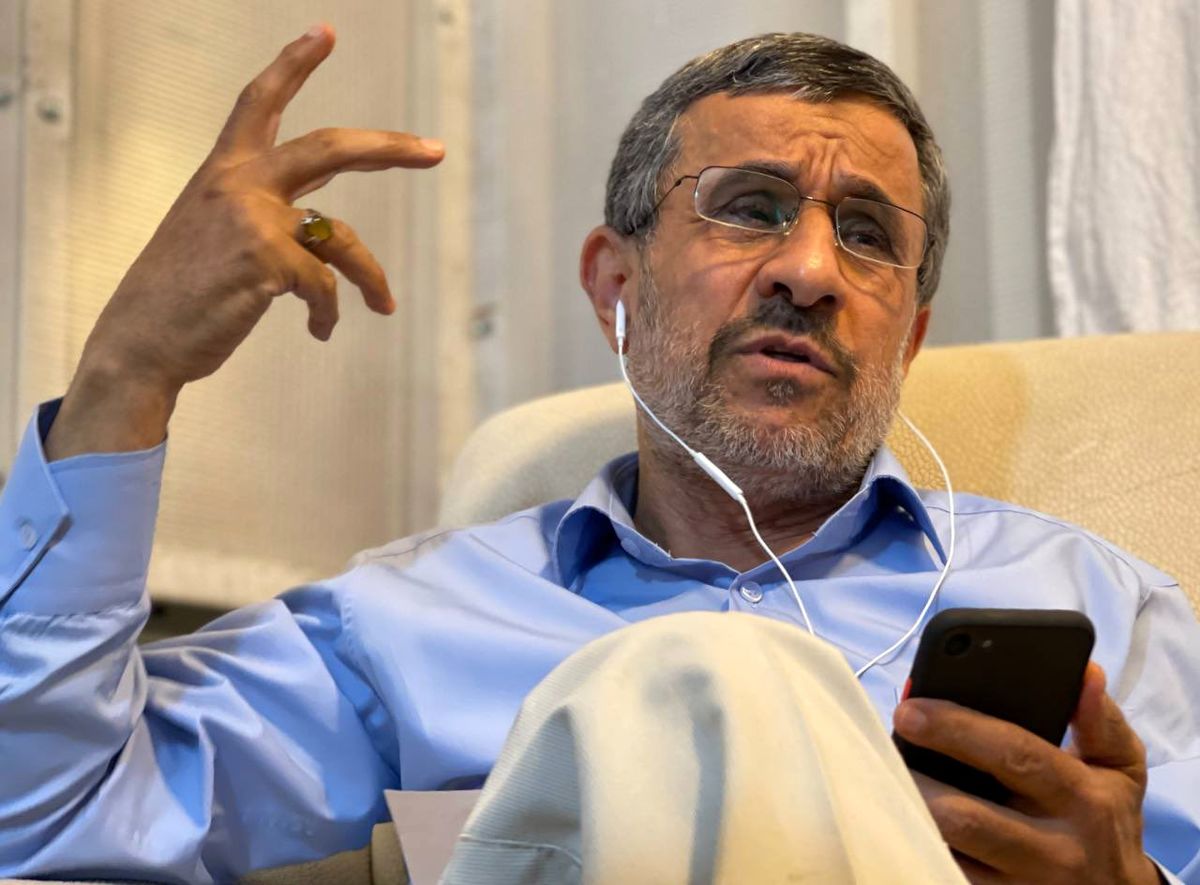 احمدی نژاد به رئیسجمهور اوکراین هم نامه نوشت!