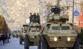  رژه نظامی نیروهای طالبان با تجهیزات رزمی آمریکا در خیابان‌های کابل