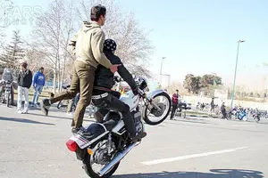 با پول یک موتور یاماها، سال‌های گذشته چی می‌توان خرید؟