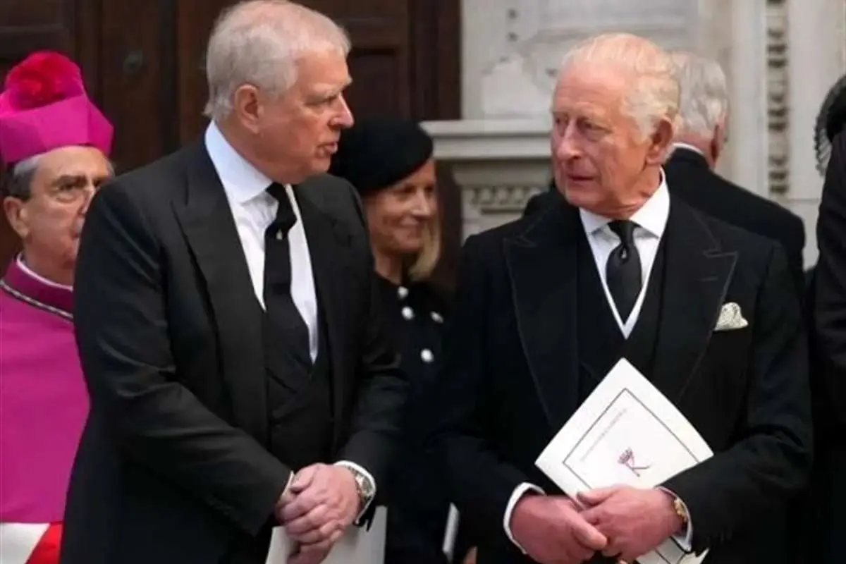 واکنش پادشاه انگلیس به دستگیری برادرش