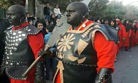دیده شدن جن در عزاداری محرم در خمینی شهر/ ویدئو