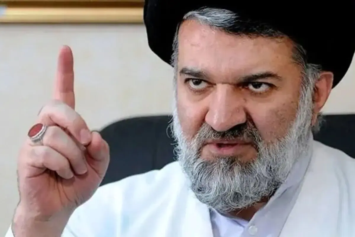 ادعای جنجالی دیگری از باقر خرازی: آقای حجازی، قائم مقام دفتر رهبر شهید ۳ سال آقا مجتبی را طرد کرده بود از بیت/ برادر آقای حقانیان عضو سیا بود!