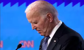 ان‌بی‌سی از تردید بایدن برای ادامه حضور در مبارزات انتخاباتی خبر داد