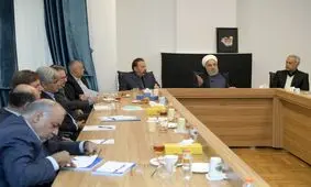  روحانی: اگر مردم را از صندوق مایوس کردید به خیابان می‌رانید/ بعضی فکر می‌کنند با یکدست شدن قوا معضلات حل می‌شود/ تلفنی و کتبی پیشنهاداتی به رهبری منتقل کرده ام

