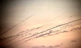 شلیک ۱۳۰ موشک به شهرک های صهیونیستی