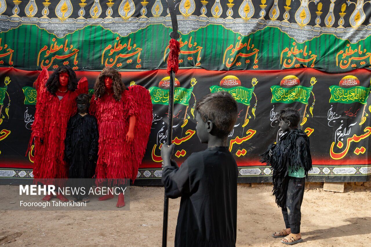 تصاویر: کاروان نمادین لشکر جن‌ها در نوش آباد