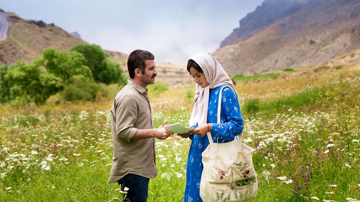 ملاقات خصوصی؛ فیلمی با بازی پریناز ایزدیار و هوتن شکیبا