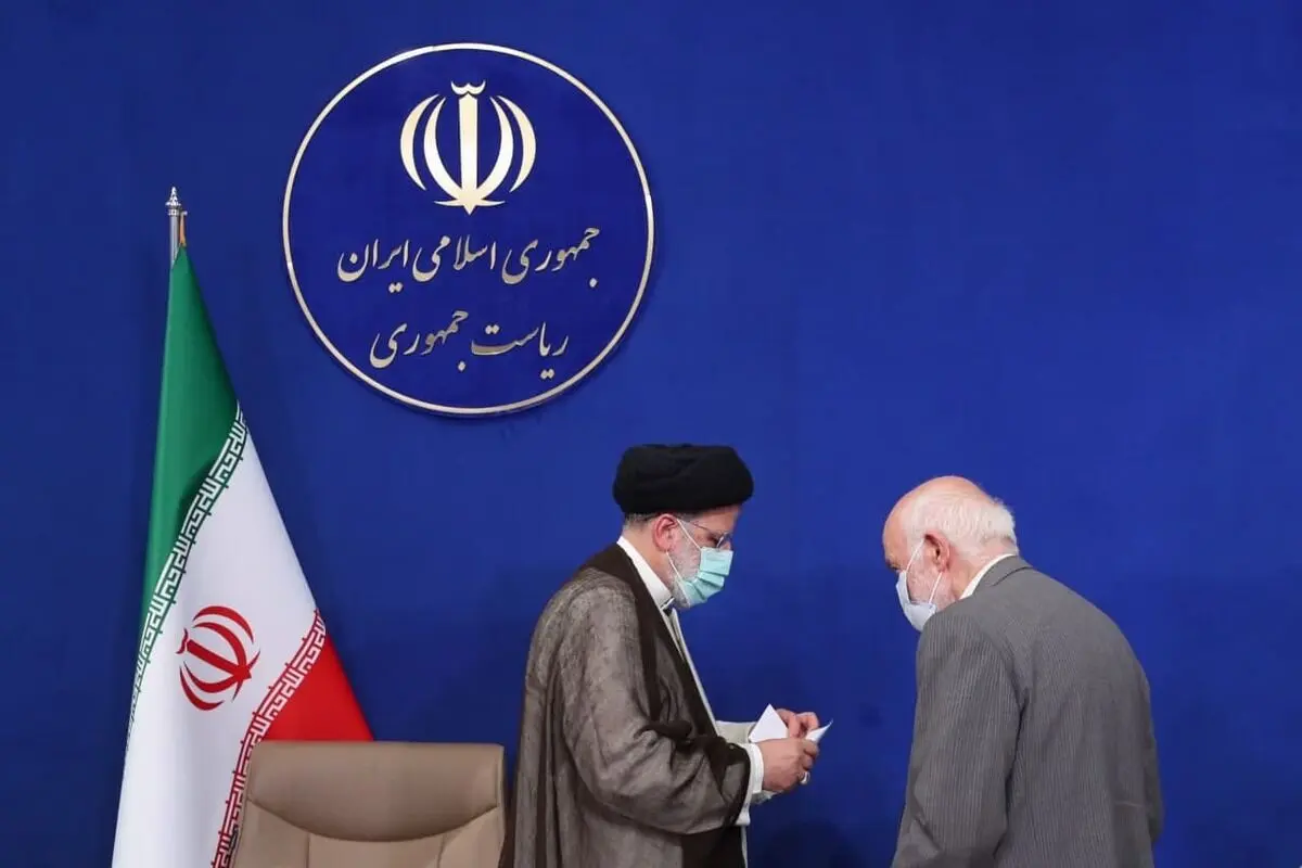  احمد توکلی در نامه انتقادی به رئیسی: کدامیک از این ستمگری‌ها را می‌توانید پاسخ دهید؟

