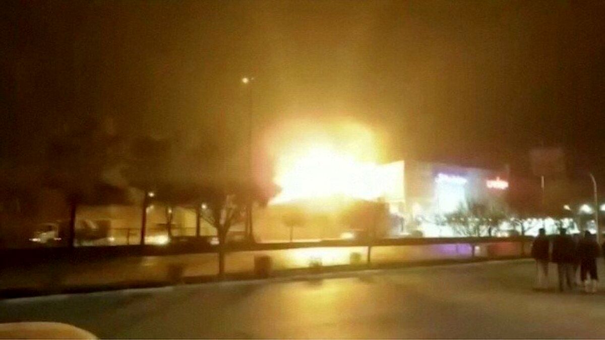 حمله به تاسیسات اصفهان بیش از آن که اعلان جنگ باشد، ارسال یک پیام بود/ جنبههای درگیری روسیه و غرب در خاورمیانه اکنون به فراتر از سوریه امتداد یافته است