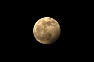 فردا شب به آسمان نگاه کنید؛ ماه گرفتگی ۶ آبان ماه را از دست ندهید!