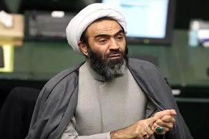 بگو مگوی مجری و نماینده مجلس بر سر سخن نقل شده از رهبری درباره قانون عفاف و حجاب/ ویدئو