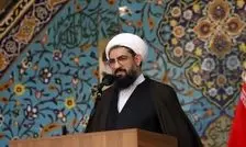 سؤال امام جمعه همدان از دستگاه قضا: چرا کسانی که در این کشور فساد اقتصادی دارند باید راحت زندگی کنند؟