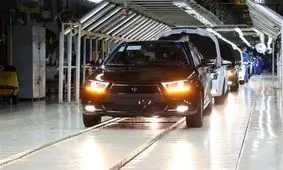 ثبت‌نام فروش ایران‌خودرو دو رقمی شد؛ بیش از 10 میلیون متقاضی در صف خرید