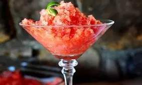 گراتینای هندوانه، یک دسر شب یلدا سریع