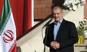 پزشکیان: باید علم و عمل و مهارت را بیاموزید تا با علم و مهارت مشکلات مردم و کشور حل شود/ دانش‌آموزان طلا هستند و معلمان عزیز نیز وظیفه دارند این طلای آنها را استخراج کنند

