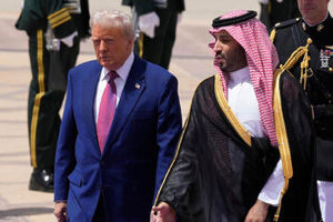 ترامپ: از خاورمیانه پول زیادی جمع کردم