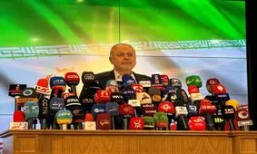 اولویت من در دولت به کارگیری افراد خارج از جریانات سیاسی است/ آنها که بیش از ۳۳ سال قوه مجریه را در اختیار داشتند توقع دارند رئیس جمهور فقید و دولتش در ۳۳ ماه تمام ناکارآمدی‌ها را جبران نمایند

