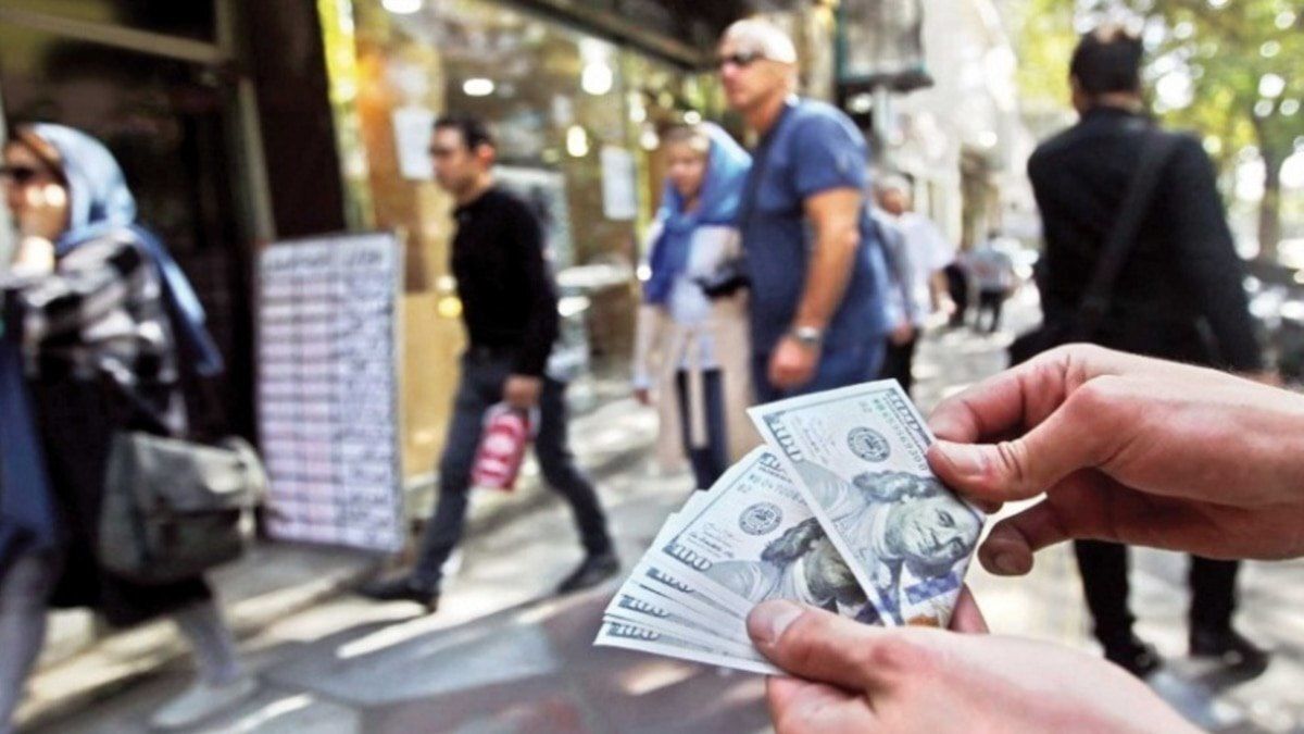 بازگشت دلار به کانال 57 هزار تومانی/ سقوط دلار در پی انتشار خبر مذاکرات ایران و آمریکا