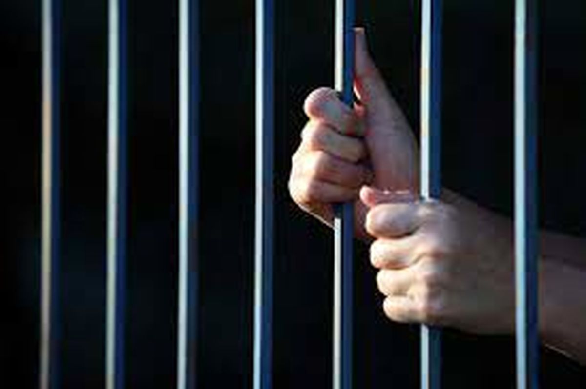 زندان پایان راه سارق  قطعات خودرو