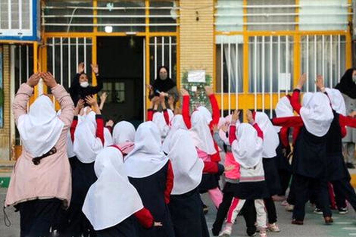 کاش به جای مدیر مدرسه، مدیران فرهنگی را برکنار میکردید