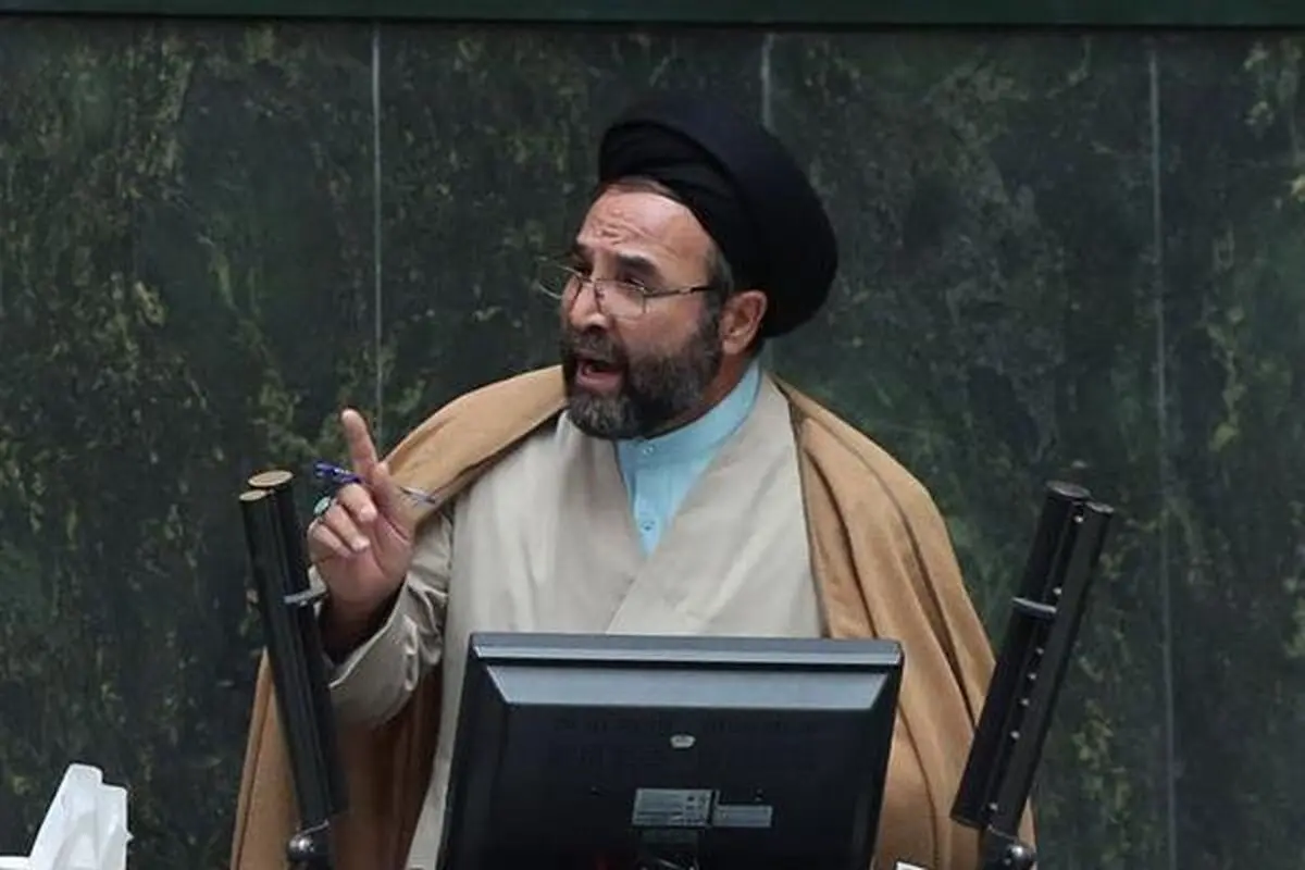 پدران و مادران می گویند اگر به جوانان کار دهید مهاجرت نمی کنند


