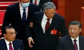 اخراج رئیس جمهور سابق چین از جلسه کنگره حزب کمونیست/ ویدئو