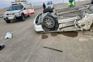 مرگ دلخراش سرنشین پژو با سقوط از خودرو 