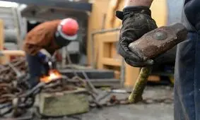 از فردا کارفرمایانی که اتباع غیرمجاز را به کار بگیرند به 3 تا 6 ماه حبس محکوم می‌شوند