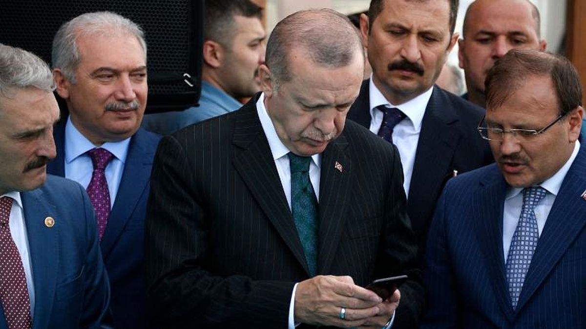 اردوغان: شبکههای اجتماعی تهدیدی برای دموکراسی است