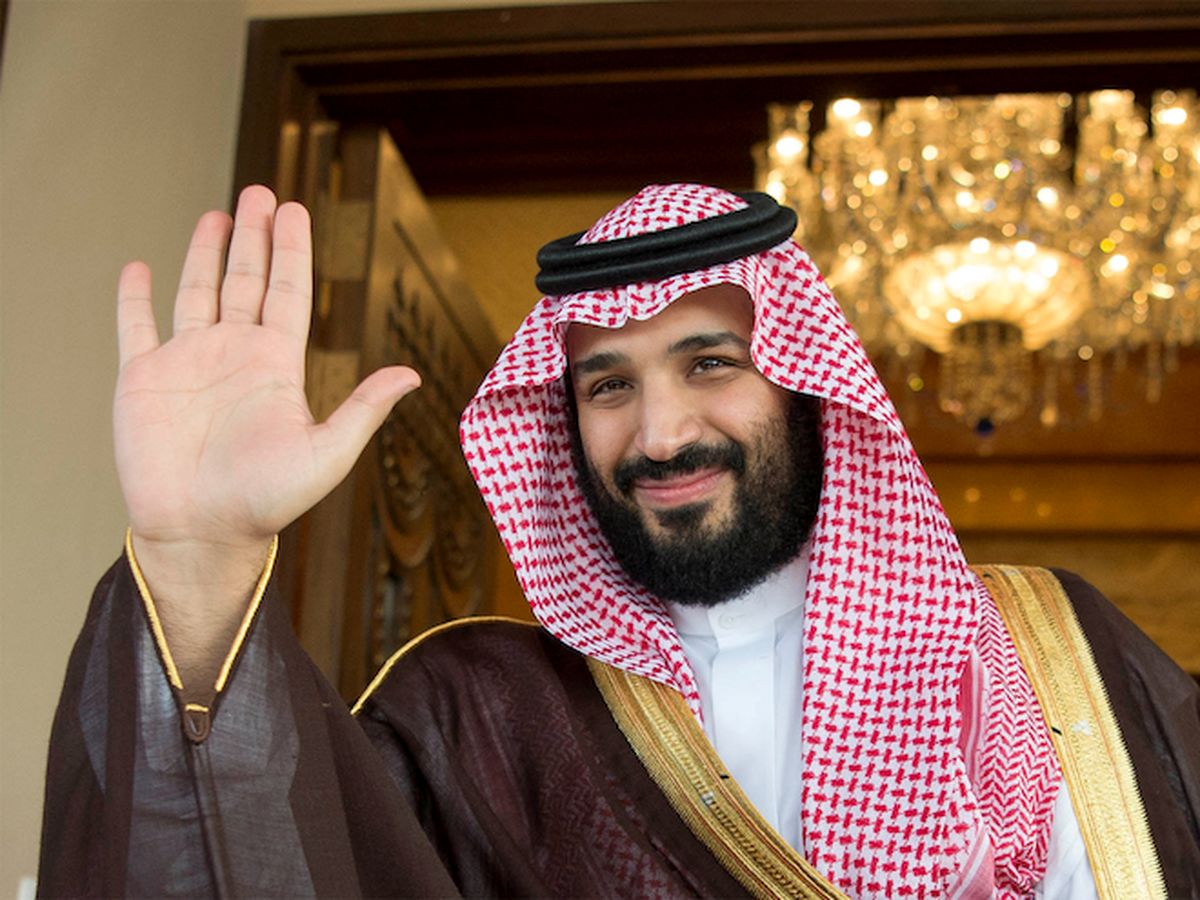 سازه عجیب بنسلمان وسط بیابان عربستان
