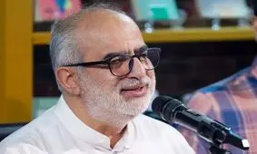 حسام الدین آشنا: با این حجم نفوذ، آیا می‌توانیم چیزی را پنهان و امن نگه داریم؟