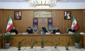 تذکر مخبر به اوجی و نیکبخت/ احسنت احسنت گفتن اعضای هیات دولت پس از شعرخوانی وزیر علوم/ ویدئو
