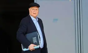 سال آینده «کسری بودجه» و «تورم بالای ۴۰ درصد» نخواهیم داشت