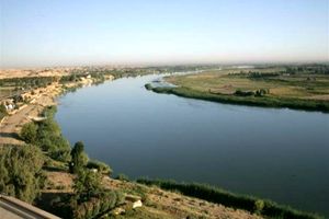 بغداد: ایران رود کارون را به روی عراق بازگشایی کرده / مقدار آب زیاد نیست اما در مهار آب‌های شور شط‌العرب مؤثر است