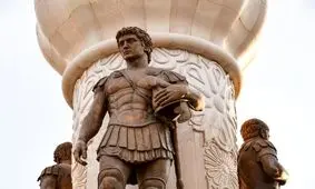 آیا اسکندر مقدونی واقعا از آب «رودخانۀ مرگ» نوشیده بود؟

