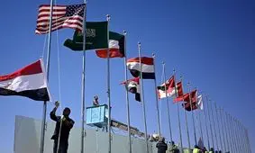 ورود سران کشورهای حاضر در نشست صلح غزه شرم الشیخ به محل برگزاری اجلاس در مصر/ ویدئو