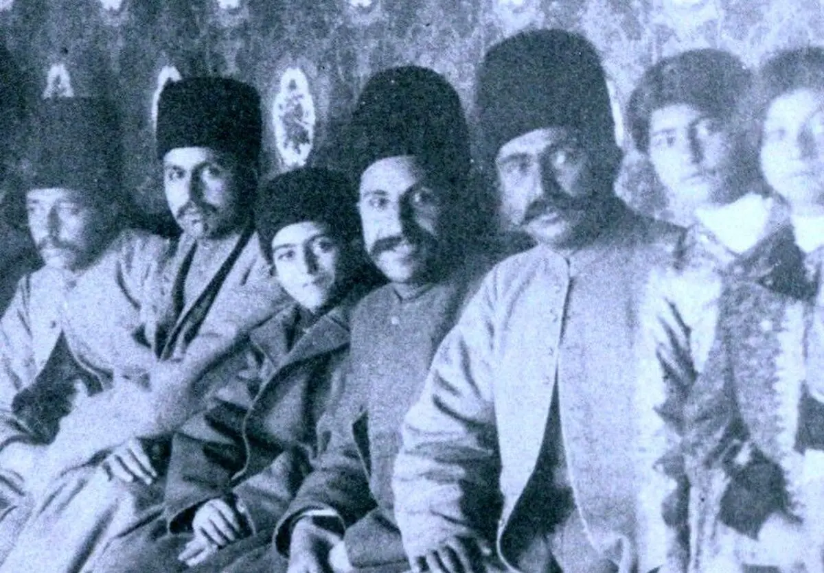 سفر به عصر قاجار؛ از داماد نوجوان ناصرالدین شاه تا قوچ‌بازی در قوچان/ تصاویر