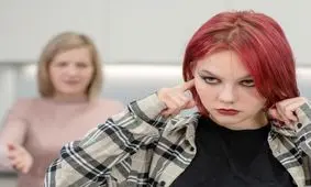 هشت مشکل رایج دوران نوجوانی کدامند؟