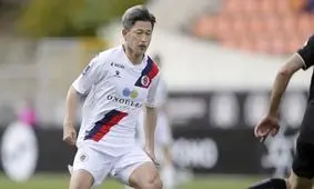 پیرترین فوتبالیست جهان قصد بازنشستگی ندارد/ عکس