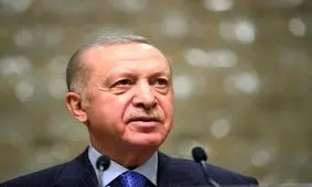 عقب نشینی اردوغان از تهدید به بریدن زبان یک خواننده در برابر فشار افکار عمومی

