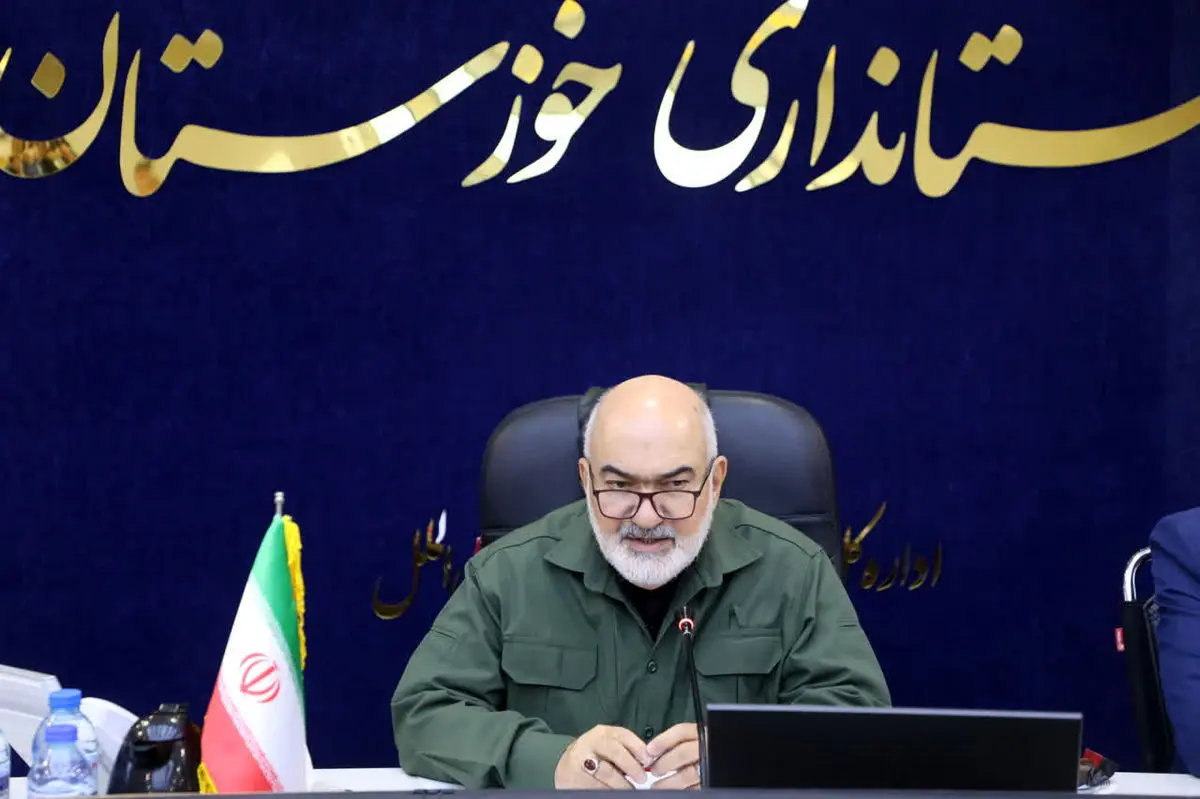 استاندار خوزستان: ورود ۳۶ قلم کالای همراه مسافر در شلمچه و چذابه بلامانع است/ تأکید بر حرکت متعادل میان مبارزه با قاچاق و حمایت از معیشت مردم