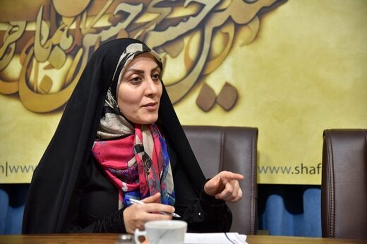 تعداد اندک مدیران زن در دولت نشان میدهد این جریان سیاسی اجازه رشد به زنان نداده است