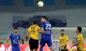 بلیت‌های بازی سپاهان و استقلال فروخته شد/ هواداران به نقش جهان نروند

