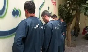 دستگیری 4 نفر از عاملان برهم زدن نظم عمومی در اراک/ 6 قبضه سلاح سرد کشف شد  