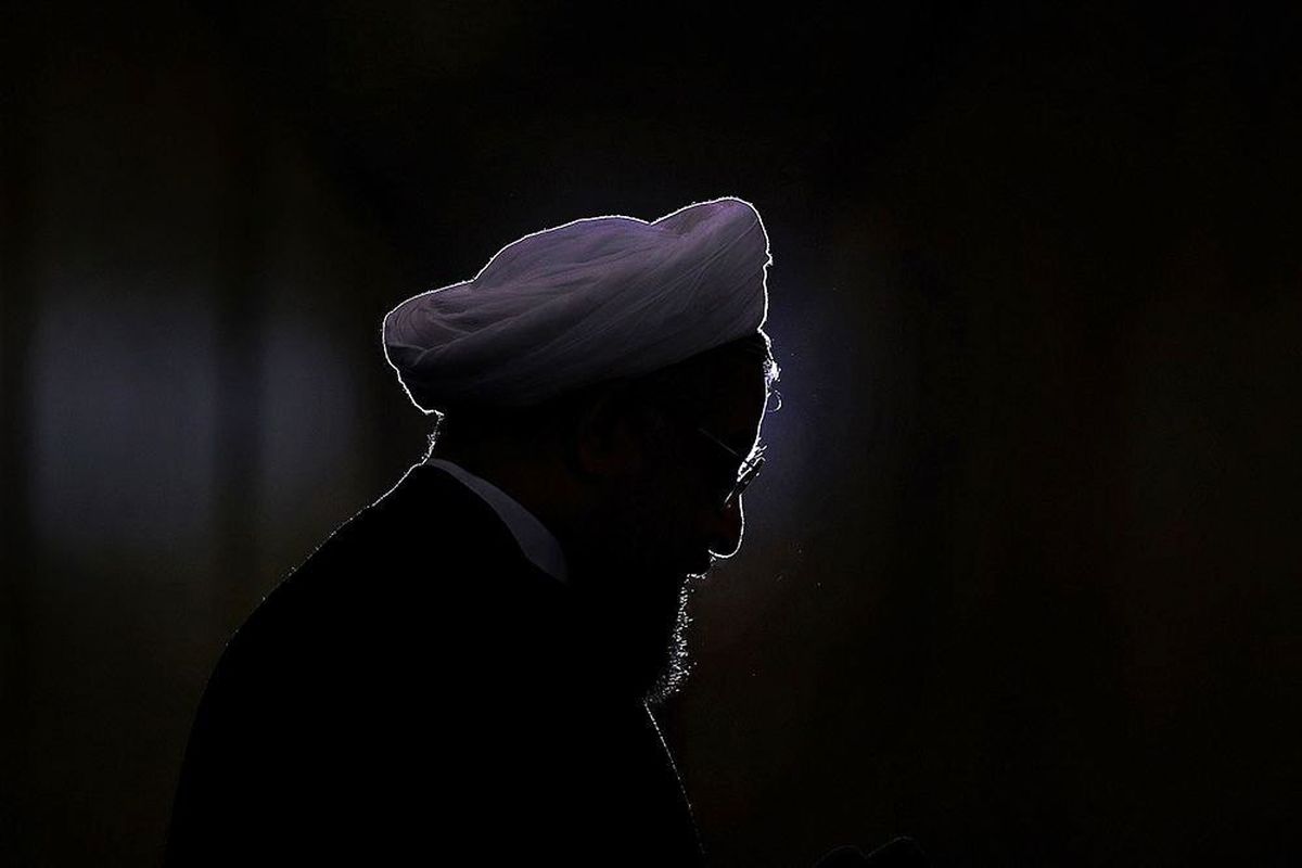 حسن روحانی: چرا دلایل رد صلاحیت را با مردم در میان نمیگذارید؟/ اقلیت حاکم، رسماً و علناً کاهش حضور مردم در انتخابات را میخواهند
