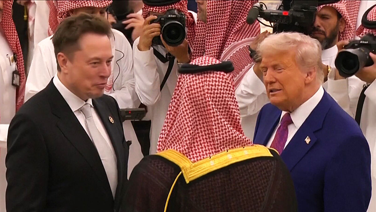  دیدار غول‌های فناوری آمریکا با بن سلمان در حضور ترامپ در ریاض 