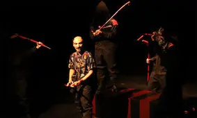 «لارو» به هفته پایانی اجرا رسید