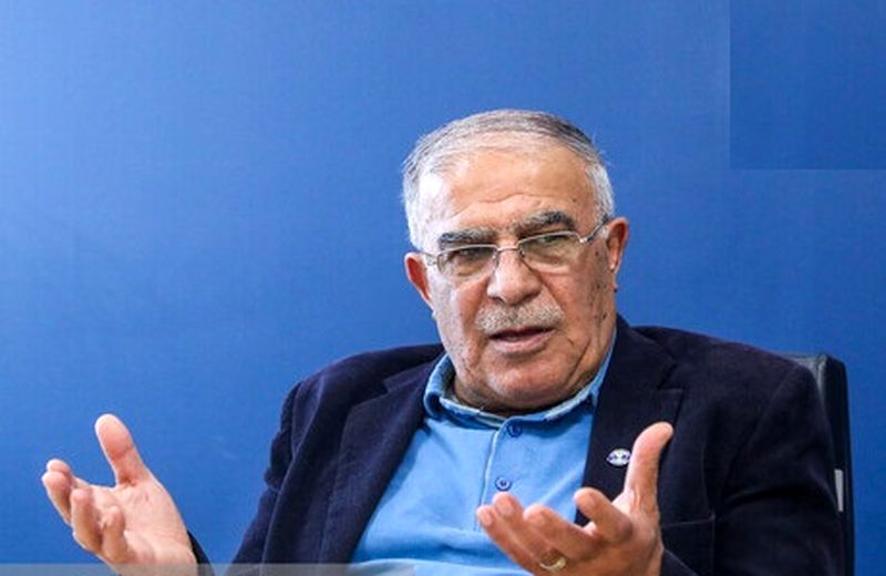 حسن روشن: گفتند من و گوگوش، آقای طالقانی را شکنجه دادیم!/ میگفتند تاجیها همه ساواکی هستند/ اسم برادر شهیدم را هیچ جا نگفتم تا استفاده کنم/ ویدئو